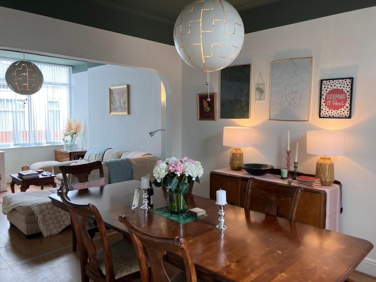 Romford Cottage - Close To Centre, Hospital Crownworks Studio Nissan And Stadium Of Light Sunderland  Bagian luar foto